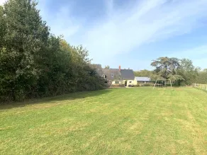 Large farmhouse north of Angers, 13 bedrooms with a swimming pool, 2 minutes from Les Briottières - Image 2