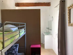 Très jolie maison dans quartier de standing à 800m de la plage - Image 4