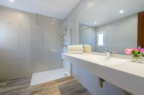 Villa Can Carreras - Vier Schlafzimmer Villa, Schläft 8 - Image 3
