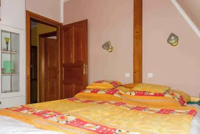 Holiday home in a quiet location with air conditioning and internet - Image 4