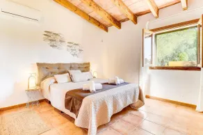 Villa Olivo by Villa Plus - Image 3