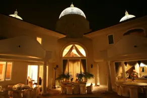 Orange County Mansion - Image 4