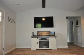 2-Bedroom Condo in the Heart of the Gorge! - Image 3