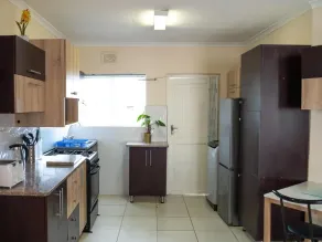 Dei Gratia Guesthouse - Image 4