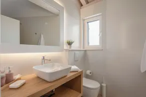 Luxury Villa Dana Indoor Pool and Sauna - Image 5