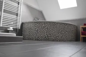 Casa moderna de 120m², localização central, até 10 p. - Image 2