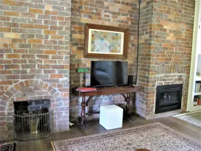 Luxury 1870's sandstone cottage, 2 bedrooms, 5 star  kitchen & bathroom, garden - Image 2