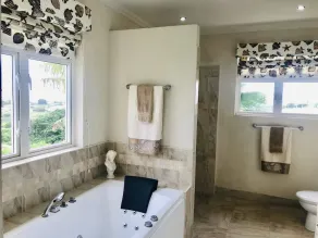 Luxusvilla mit Meerblick, privatem Pool und Terrasse, KOSTENLOSER WIFI - Image 3