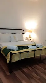 Warm House - Image 5