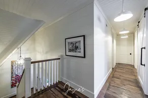 5-year old, Luxury Build on Joe! Immaculate Main + Guest Cottage! Tennis! - Image 2