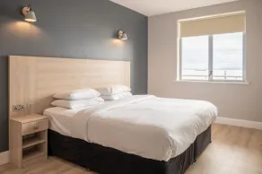 Stunning Sea-View self-catering apartments in Salthill, Galway - Image 5