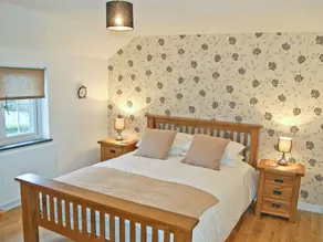Home Park Farm Cottages A - Image 3