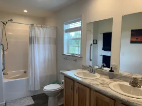 Budnick's Lakeview Stunning long distance lake views overlooking Canadarago Lake - Image 2