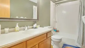 Lupine Lodge - A Family Retreat in EagleVail  5 King Bedrooms +  Hot Tub! - Image 4