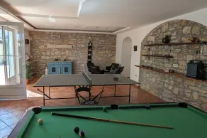 Maison de vacances avec piscine à Bale - Image 2