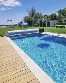 Villa contemporaine avec vue, piscine et ses grands espaces verts au calme - Image 4