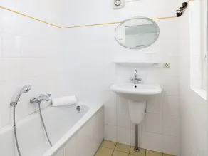 Restyled Villa With 2 Bathrooms the Beach at 6 km - Image 3