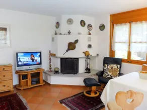 Fin lejlighed for 4 personer med WIFI, TV, balkon og kæledyr tilladt - Image 2