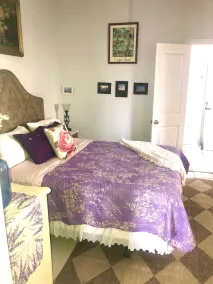 One Bedroom flat 1 block from Beach & 3 blocks from Washington Square - Image 4