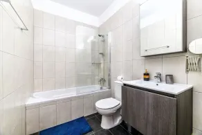 Mythical Sands AE01 - Modern Luxury Apartment - Image 5