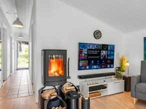 \"Danica\" - 500m from the sea by Interhome - Image 2