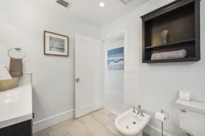 SPECIALS!! BEAUTIFUL BEACH HOUSE ! WALK 2 BEACH POOL ! HOT TUB - Image 3