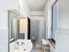 Vacation Home em Asti com 3 quartos e capacidade para 7 pessoas - Image 4