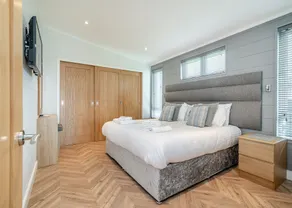 Alojamiento de 2 habitaciones en Midsomer House, East Compton - Image 4