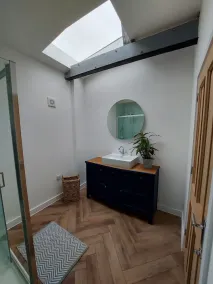 Manor Farm Barn - Spacious and Stylish Conversion - Image 2