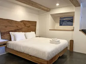 Truckee River House - Beautiful Views, Riverfront Retreat, Flyfishing, Skiing - Image 2