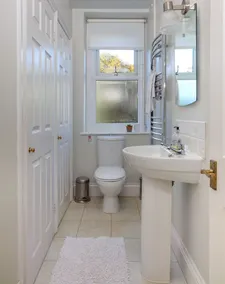 Magdala - 5 BR property Sleeps 10 w/stunning views - Image 2