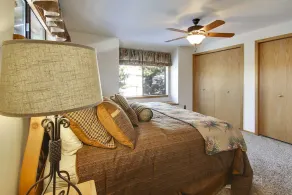 2 Fairway Village-Sunriver, Oregon: Hot Tub, Pool in Complex, BBQ, WiFi, SHARC Aquatics, Tubing Hill, Mt. Bachelor, Golf, Deschutes River, Tennis, Bike Paths - Image 5