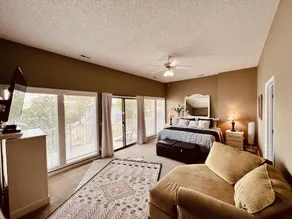 LAKE TIME @ THIS SPACIOUS HOUSE ON THE WATER + BOAT+SWIM+RELAX+GREAT AMMENITIES - Image 4