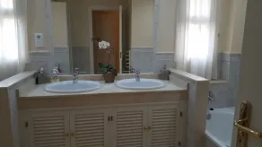 Marbella Beautiful Apartment with Spectacular Views - Image 2