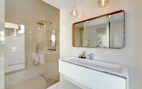 Snygg 300 m2 pool Villa med fantastisk havsutsikt i exklusivt bostadsområde - Image 4