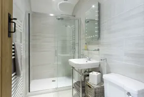 This cottage combines rural charm with a luxurious finish and peaceful location. - Image 2