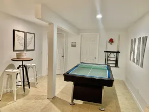 Modernes 4 Bett / 3. Bauernhaus mit 5 Bädern, privatem Pool und Klimaanlage am Radweg - Image 2