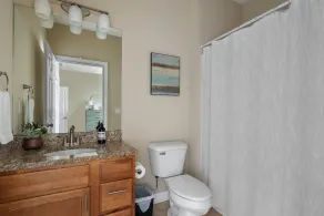 Spacious & Convenient Family Friendly 2.5 Bath Ground Floor Easy Access Kid Park - Image 5