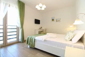 House 2173/55493 (Istria - Bale), 6500m from the beach - Image 3