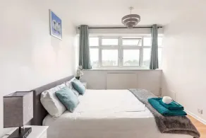 Spacious Room by Lee Valley White Water Centre. Waltham Cross - Image 5