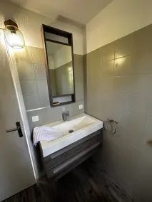 L Alzelle 1 - CASA INDEPENDENTE 4 PÉS DORMINDO NA ÁGUA - Image 3