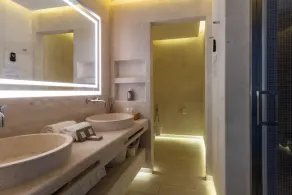 New Bussola - Suites and Beach Club Cagliari Poetto - Image 4