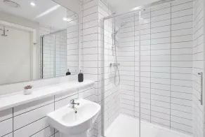 2 Bed - Sleeps 6 - Parking - City Centre - Image 2