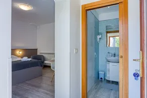 Villa Ladavac B&B / Premium Doubole Room with Terrace A3 - Image 2