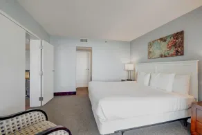 Serene Getaway - Discover Tranquility in Our Bayside King Studio with Connecting Option at Sandestin Golf and Beach Resort! - Image 4