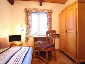 Single Room 1 - Gästehaus Andresen-Warft - Image 2
