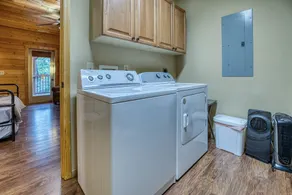 Hiawassee- 2 KING BEDS, close to town/wineries/ Helen - Image 2