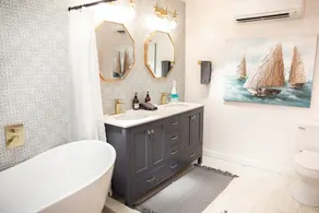 Glamping Yurt + Luxury Bath at Serenity Ridge - Image 2