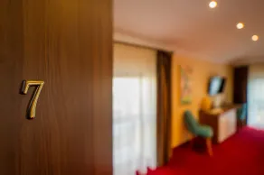 Best accomodation at 800m to Bucharest Old Town - Image 4