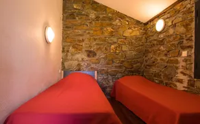 Traditional 4/6 person gîte in the Cevennes with swimming pool - Image 2